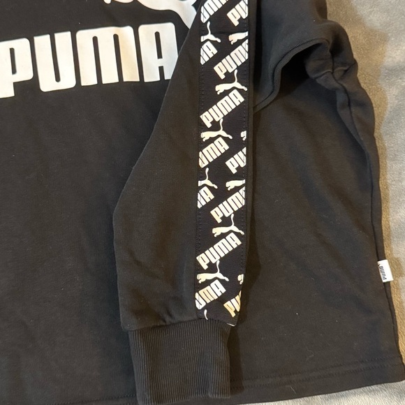 Puma Women's Black Hoodie with White Logo and Patterned Sleeves
#1196 - Picture 6 of 10